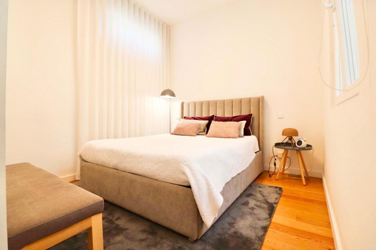 Biscainhos Flat By The Arch - Charming Apartments In The Historic Center 브라가 외부 사진